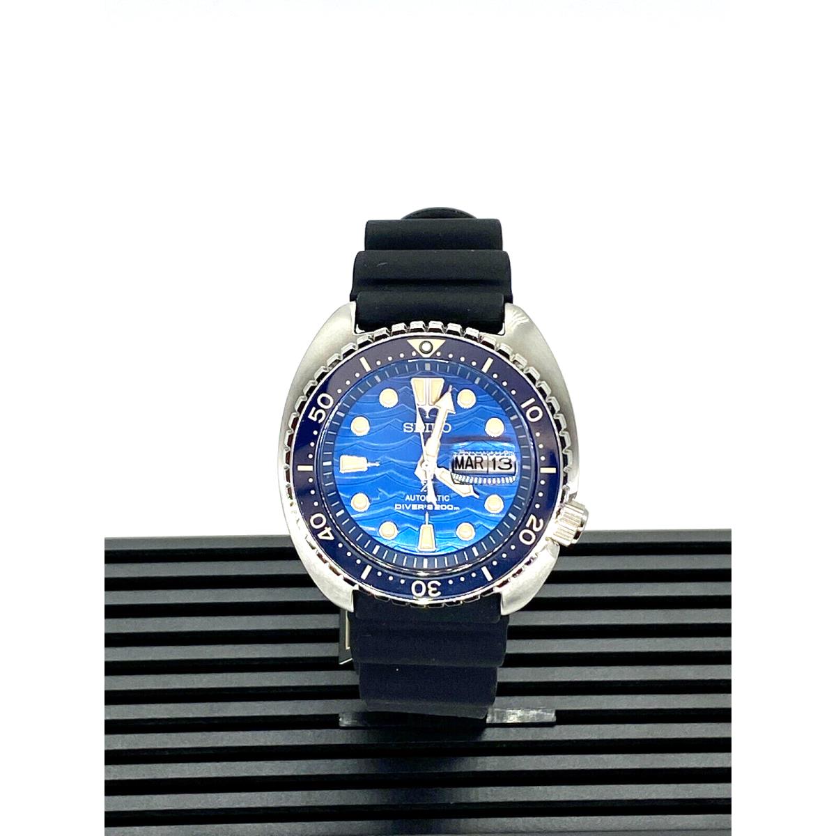 Seiko Automatic Diver Prospex Crystal Coating Water Resistant Men`s Watch SRPE07