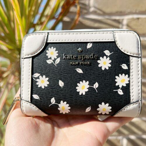 Kate Spade Traveler Small Zip Card Case Wallet Black White Floral Daisy Multi