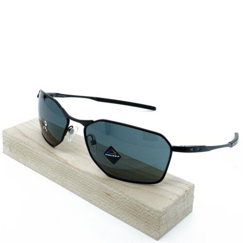 OO6047-06 Mens Oakley Savitar Sunglasses