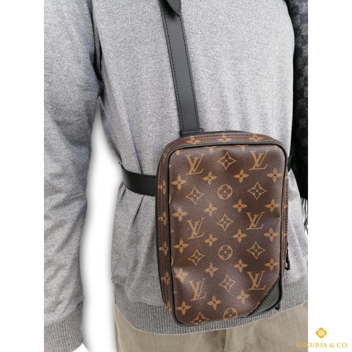 Louis Vuitton Monogram Utility Side Bag Crossbody M44428 638K