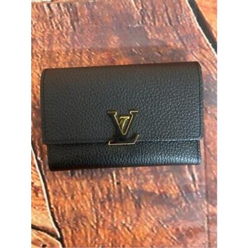 Louis Vuitton Capucines Compact Wallet Taurillon Leather PO1006847