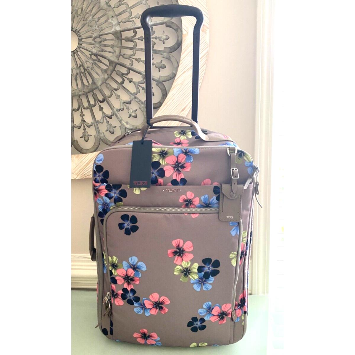 Tumi Voyageur Super Leger 21 International Carry-on Luggage Bag Floral Rare