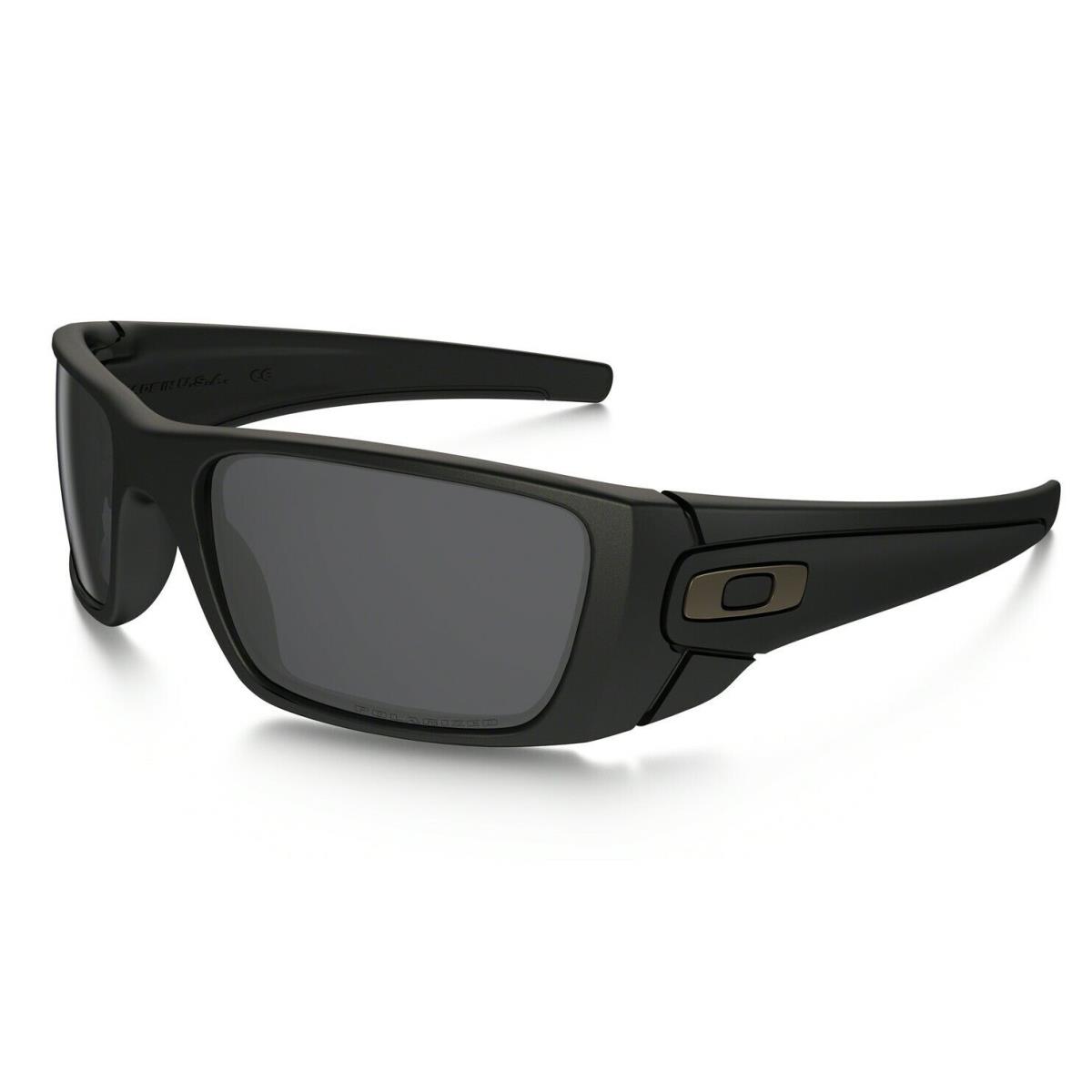 Oakley Fuel Cell Sunglasses Matte Black Frames Grey Polarized Lens Eyewear Sun