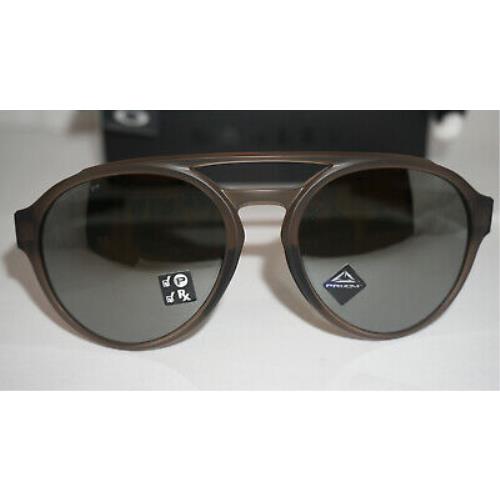 Oakley sunglasses  - Brown Frame, Black Lens 1