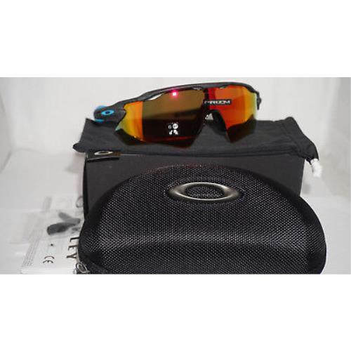 Oakley Sunglasses Aero Grid Collection Aero Grid Grey Prizm Ruby OO9206-6638