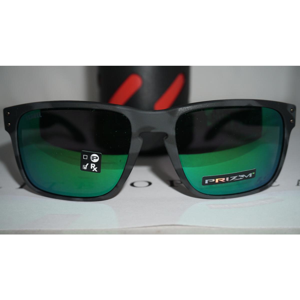 Oakley sunglasses  - Matte Grey Camo Frame, Prizm Jade Iridium Lens 2