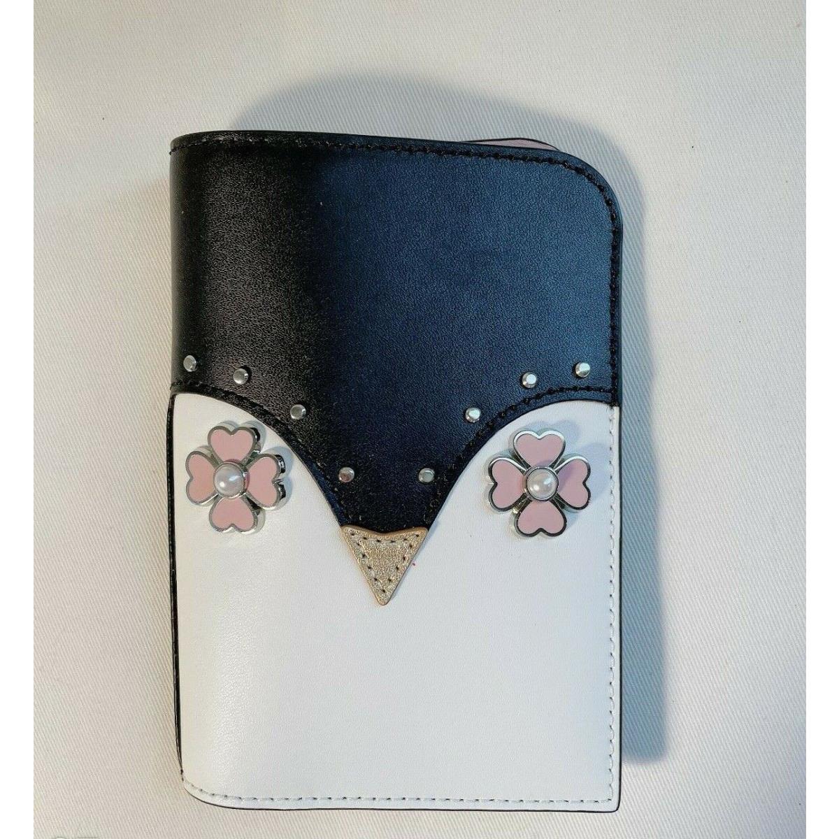 Kate Spade WLRU5750 Penguin Frosty Passport Holder Rare