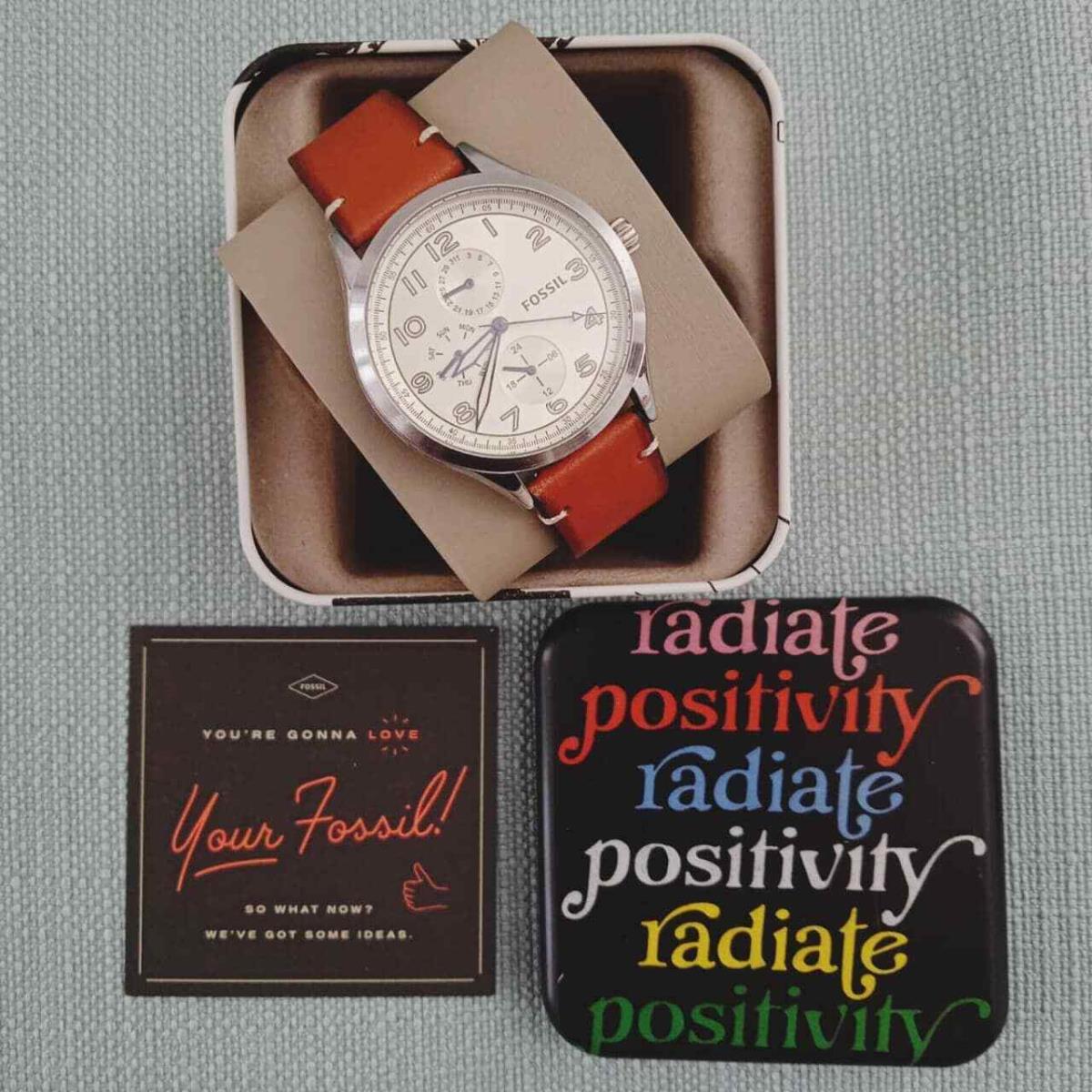 Fossil watch Wylie - White Face, White Dial, Brown Band 1