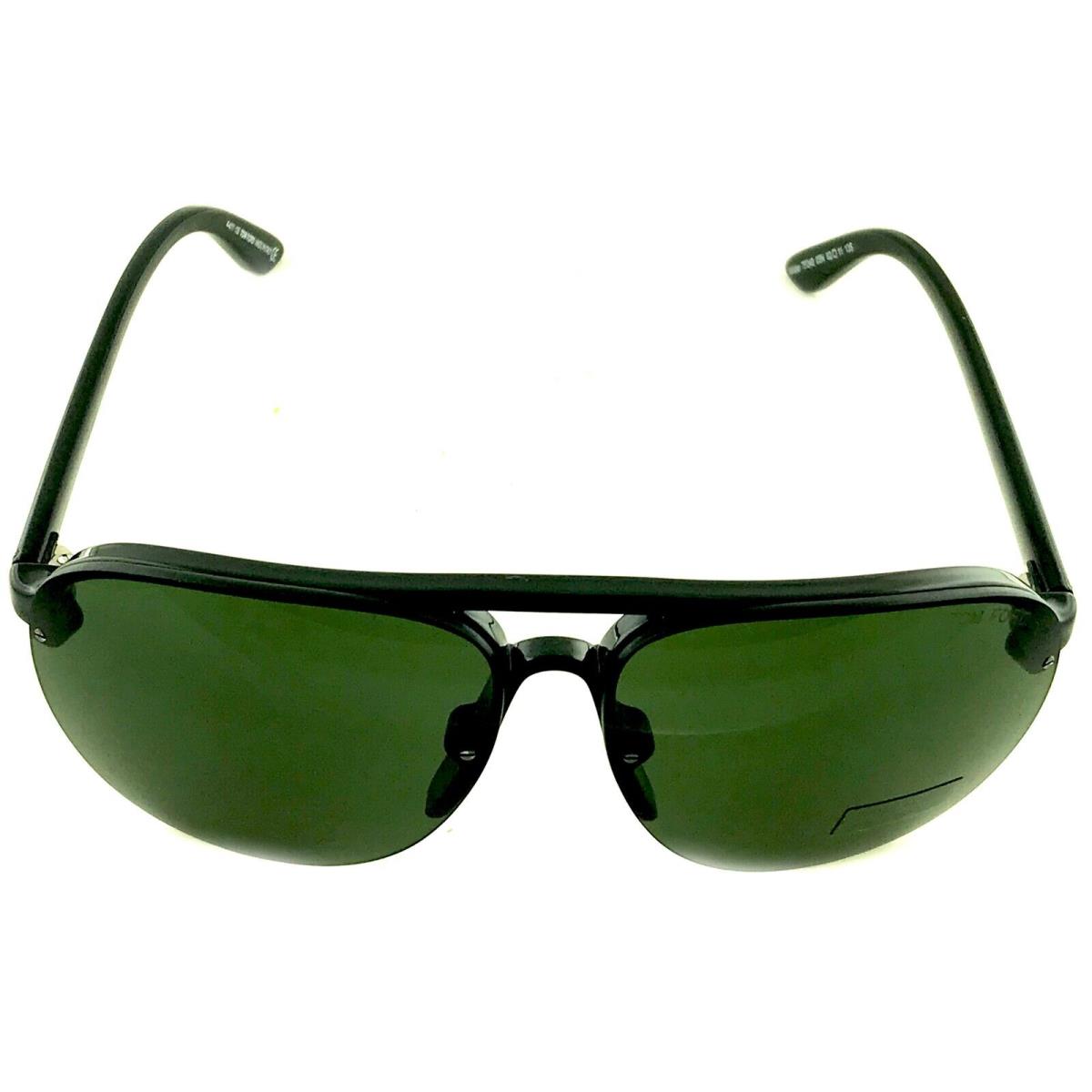 Tom Ford Wilder tf 24005N 62-11-135 Eyewear Fashion Designer Sunglasses - Black Frame, Green Lens