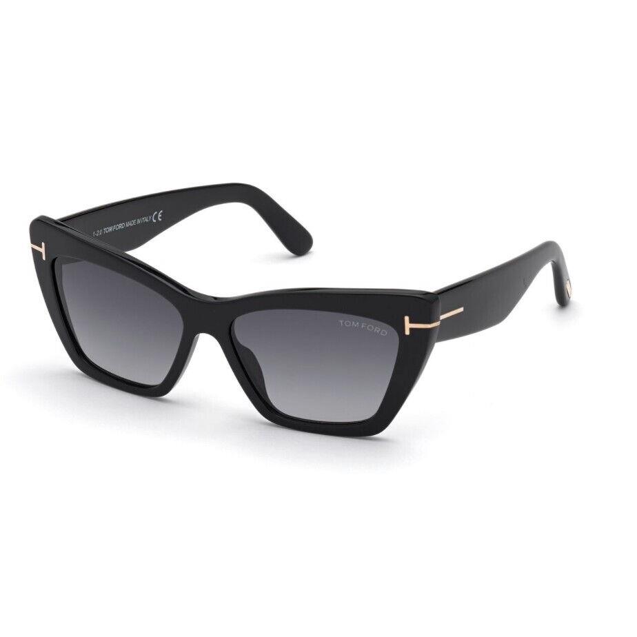 Tom Ford Wyatt FT 0871 01B Shiny Black Gradient Smoke Sunglasses 56mm - Frame: Black, Lens: Gray