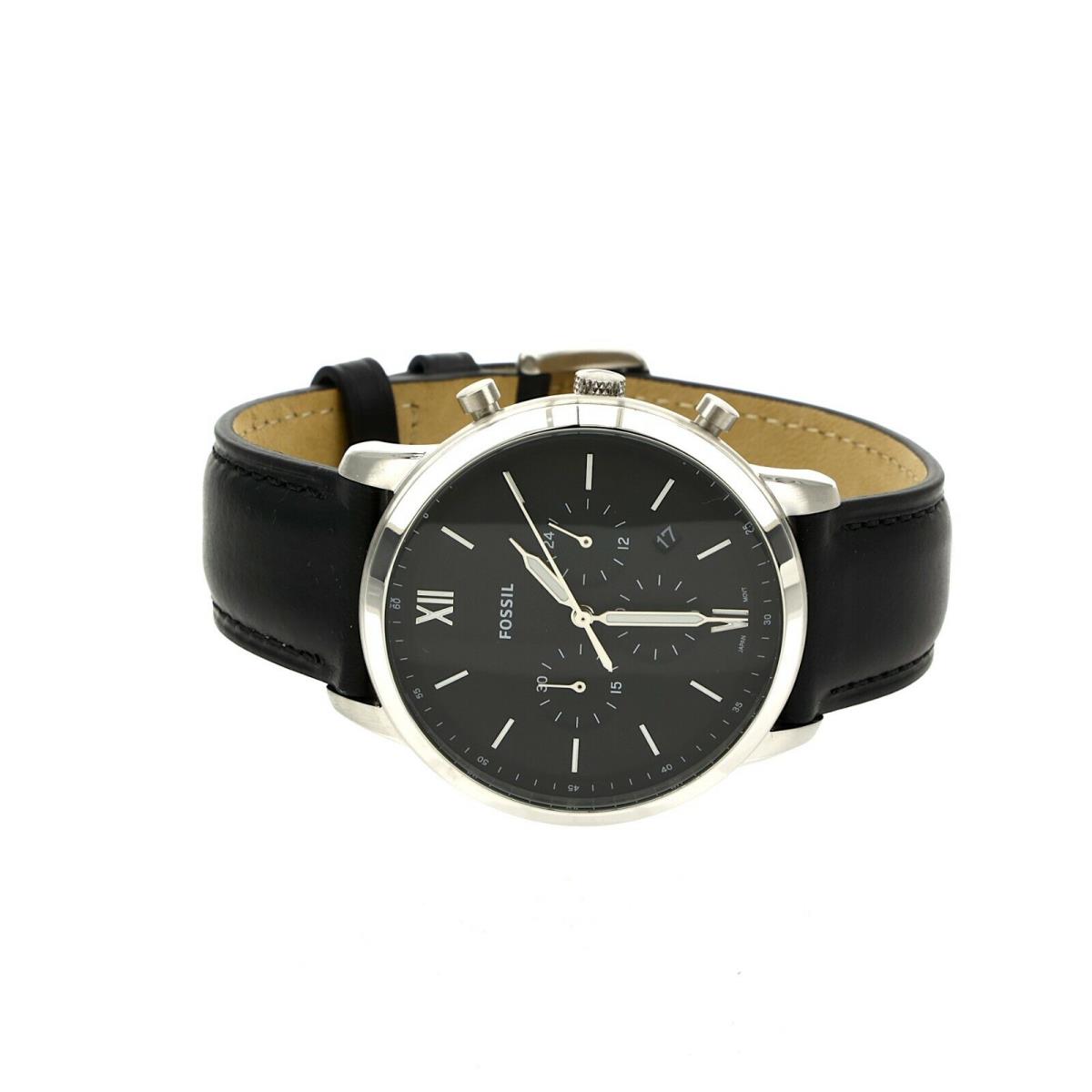 Fossil Men`s Neutra FS5452 Silver Leather Japanese Chronograph Dress Watch 2411 - Dial: Silver