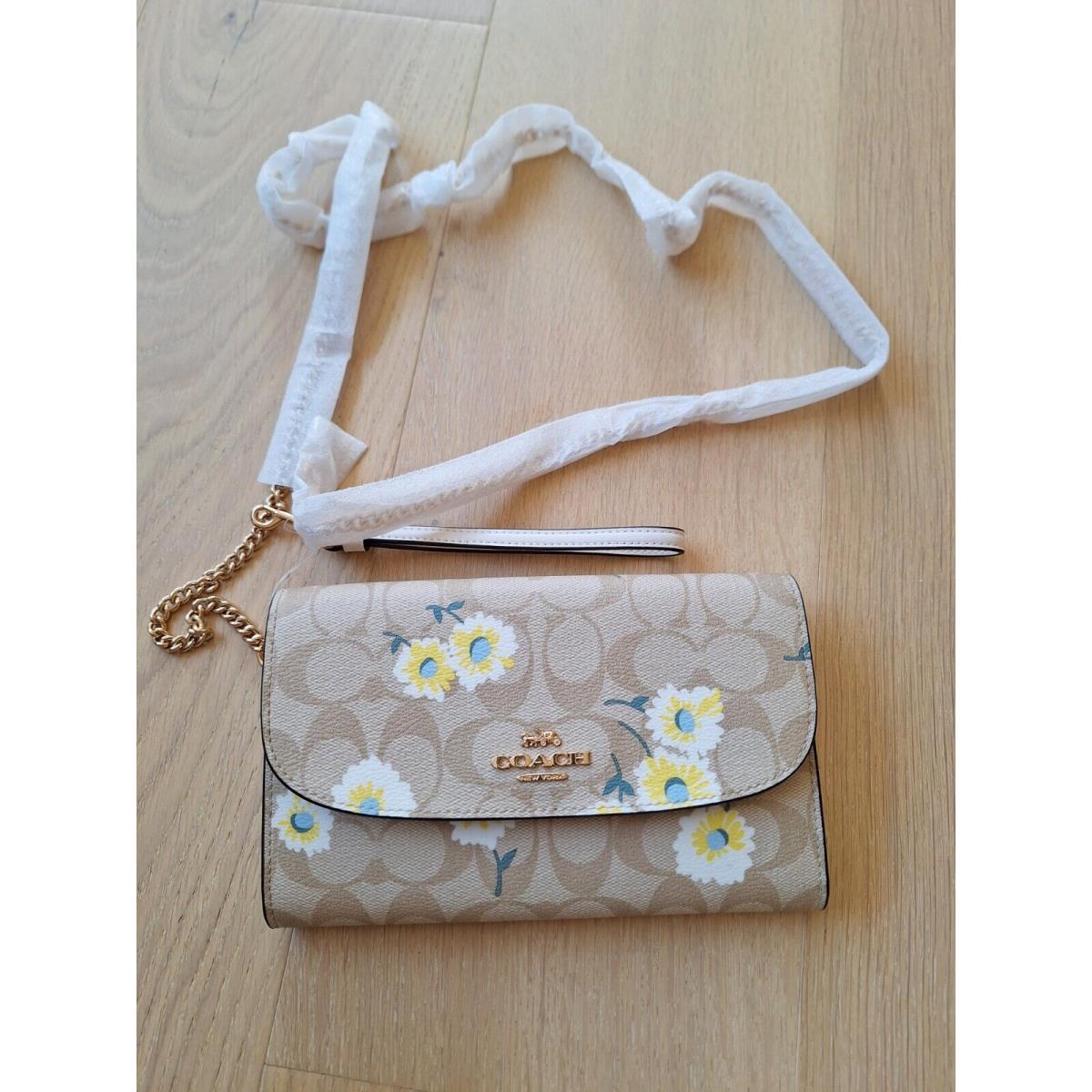 Coach C3052 Gemma Clutch Crossbody in Signature Canvas with Daisy Print