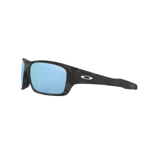 OO9263-64 Mens Oakley Turbine Polarized Sunglasses - Frame: Black, Lens: Blue
