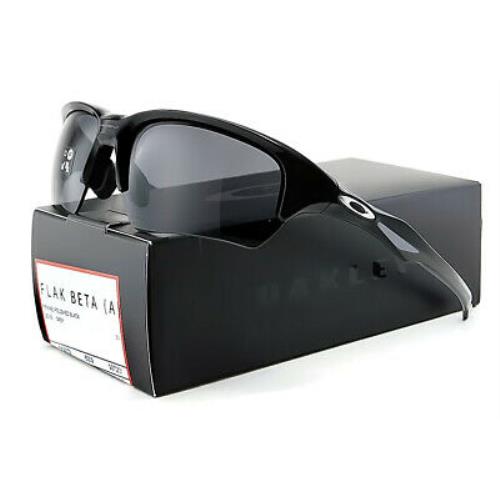 Oakley Flak Beta A Sunglasses 9372-01 Polished Black / Gray Lens - Polished Black Frame, Grey Lens
