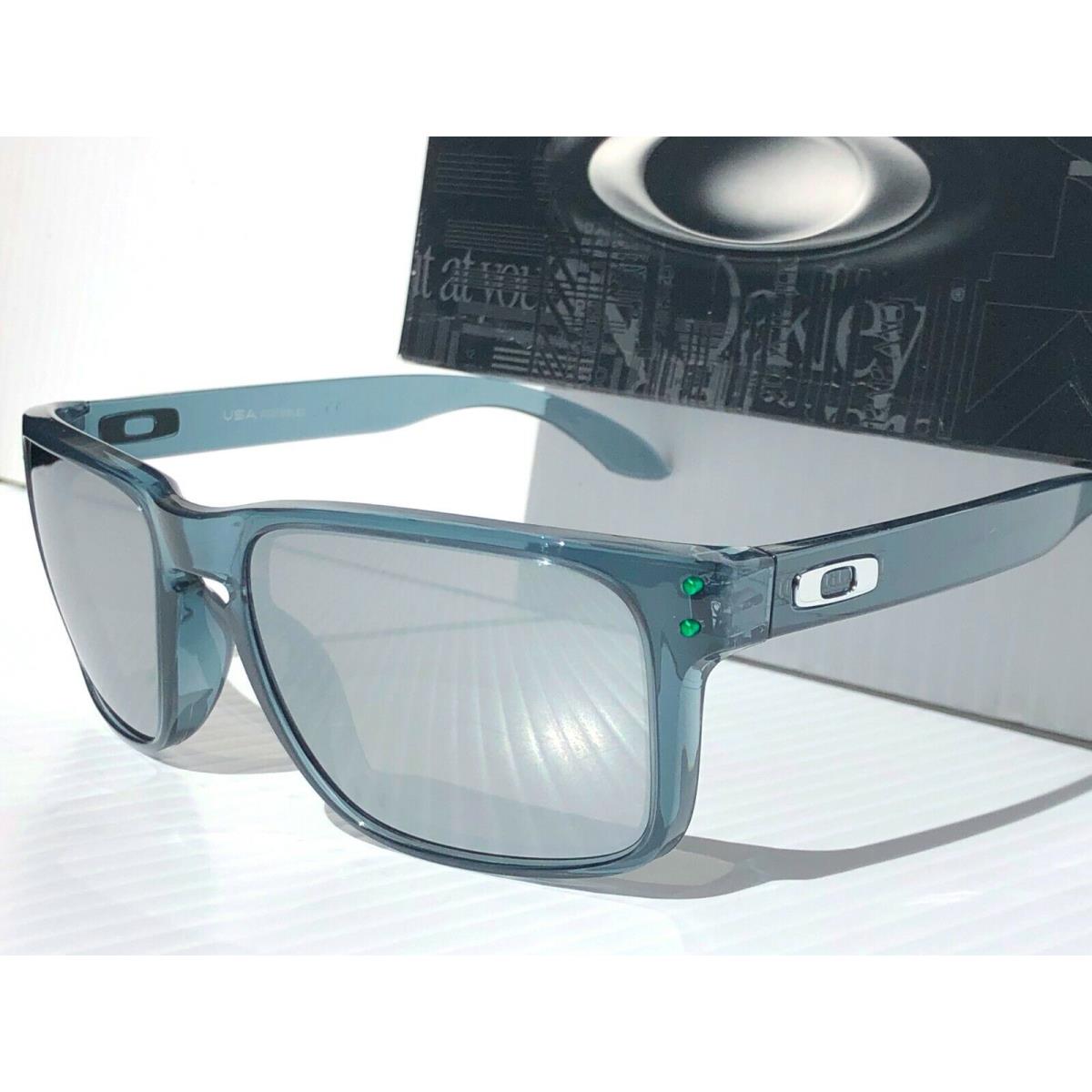 Oakley sunglasses Holbrook - Gray Frame, Silver Lens