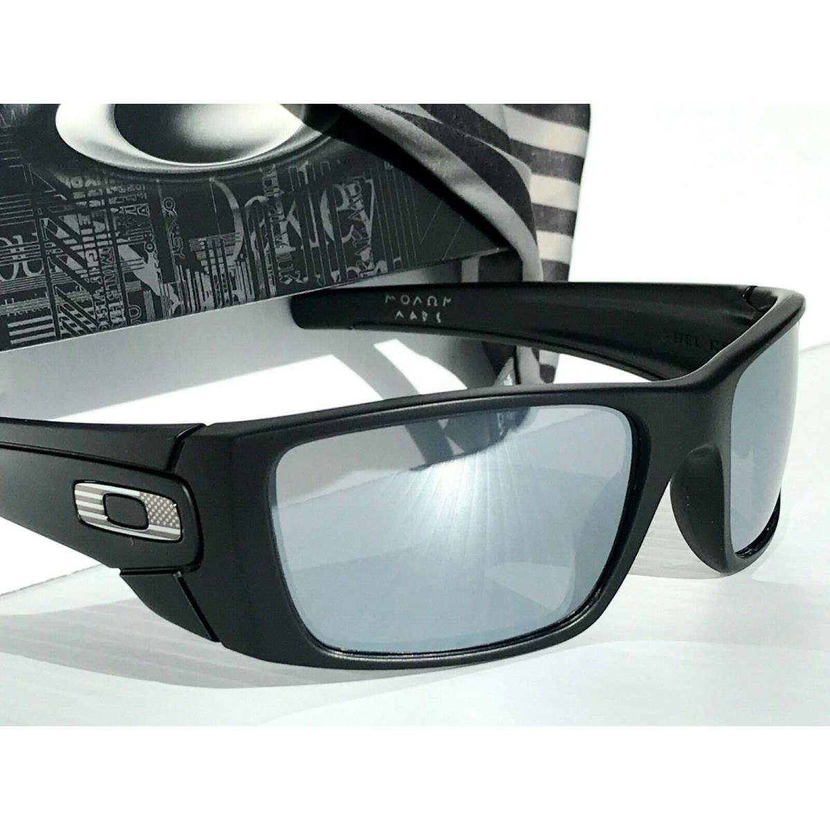 Oakley sunglasses Fuel Cell - Black Frame, Silver Lens 10