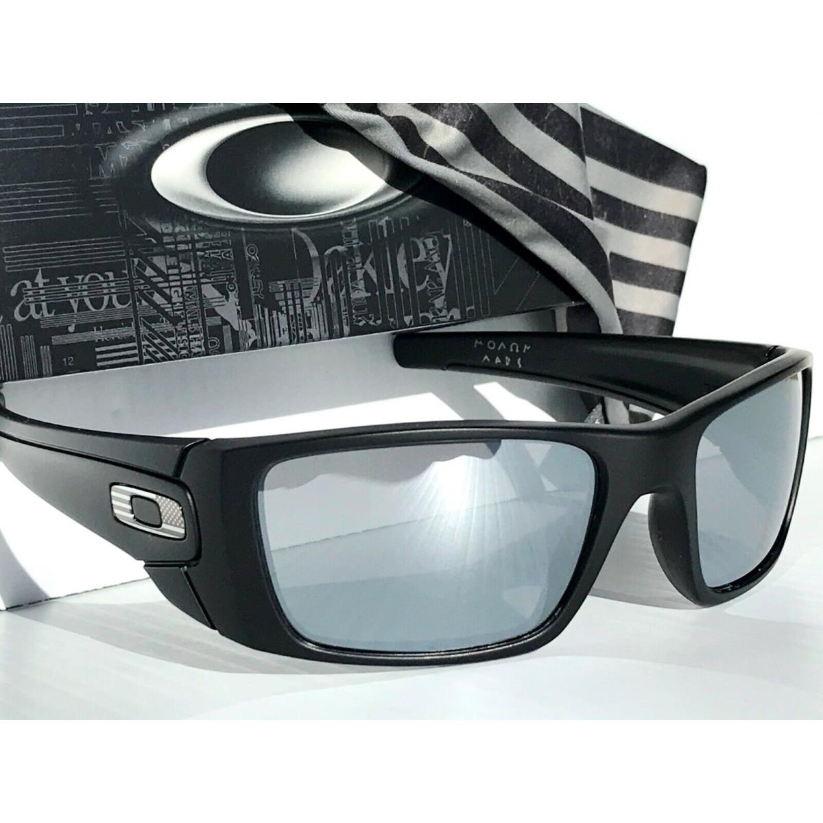 Oakley sunglasses Fuel Cell - Black Frame, Silver Lens 8