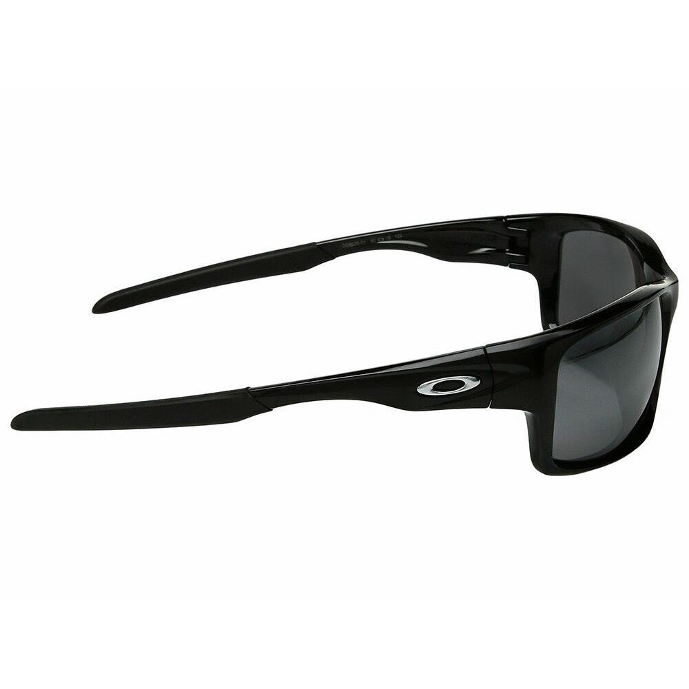 Oakley sunglasses Canteen - Black Frame, Black Lens, Black Ink Manufacturer 0