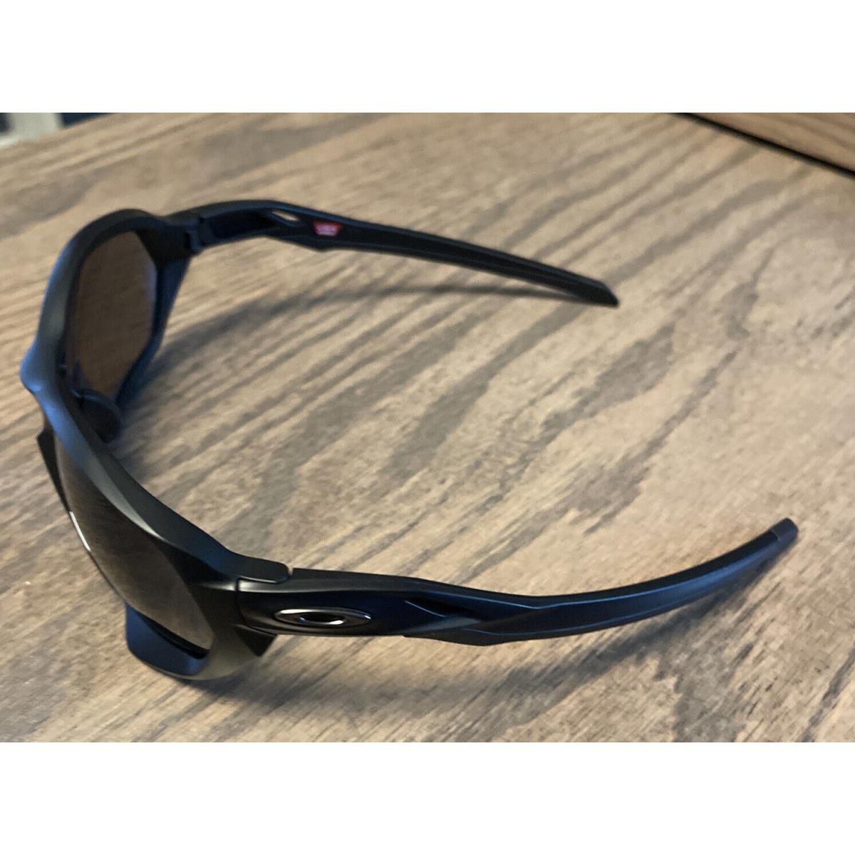 Oakley Plazma Sunglasses Matte Black w/ Prizm Grey OO9019 - Frame: Black, Lens: Gray