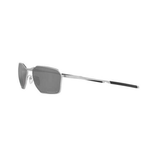 OO6047-03 Mens Oakley Savitar Polarized Sunglasses - Frame: Silver, Lens: Black