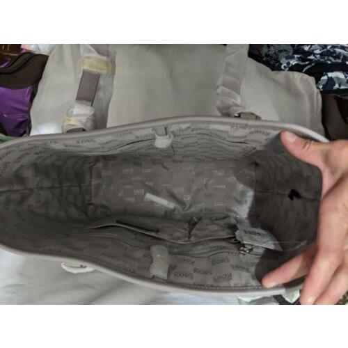 Michael Kors  bag  Jet Set Travel - Pearl Grey 6