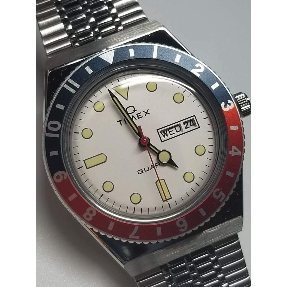 Timex Q Re-issue of 1970`s 38mm Stainless Steel Bracelet Watch White Dial