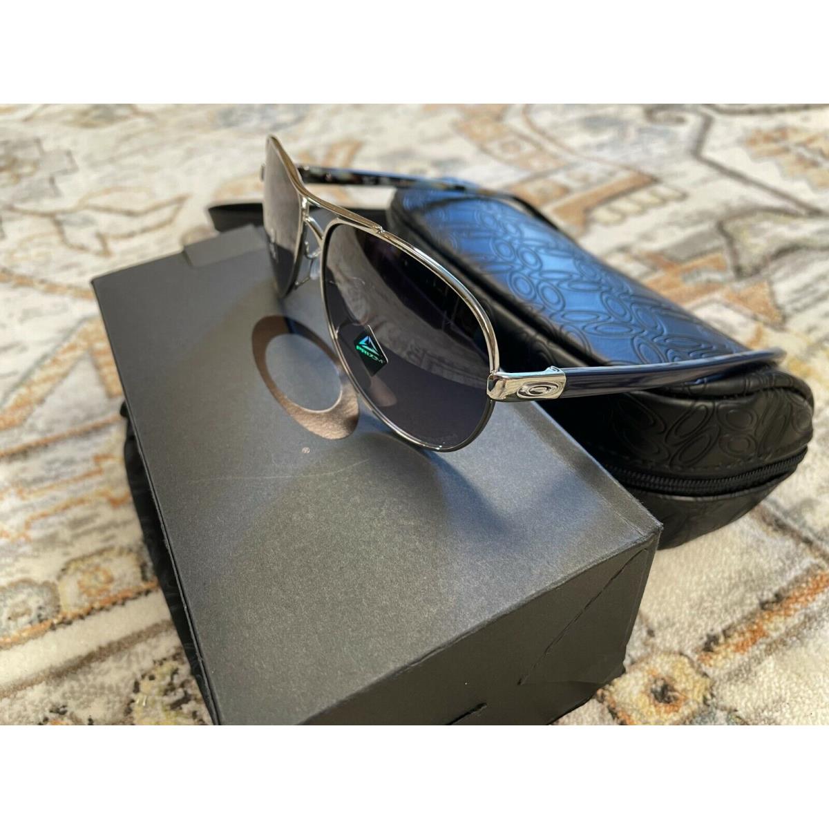 Oakley Tie Breaker OO4108-19 Polished Chrome / Prizm Grey Gradient  Sunglasses - Oakley sunglasses - 700285077024 | Fash Brands