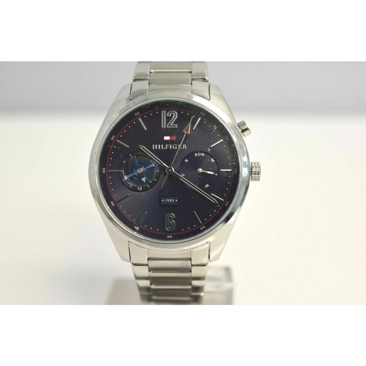 Tommy Hilfiger Men`s Silver Stainless Steel Blue Dial 1791551 Watch