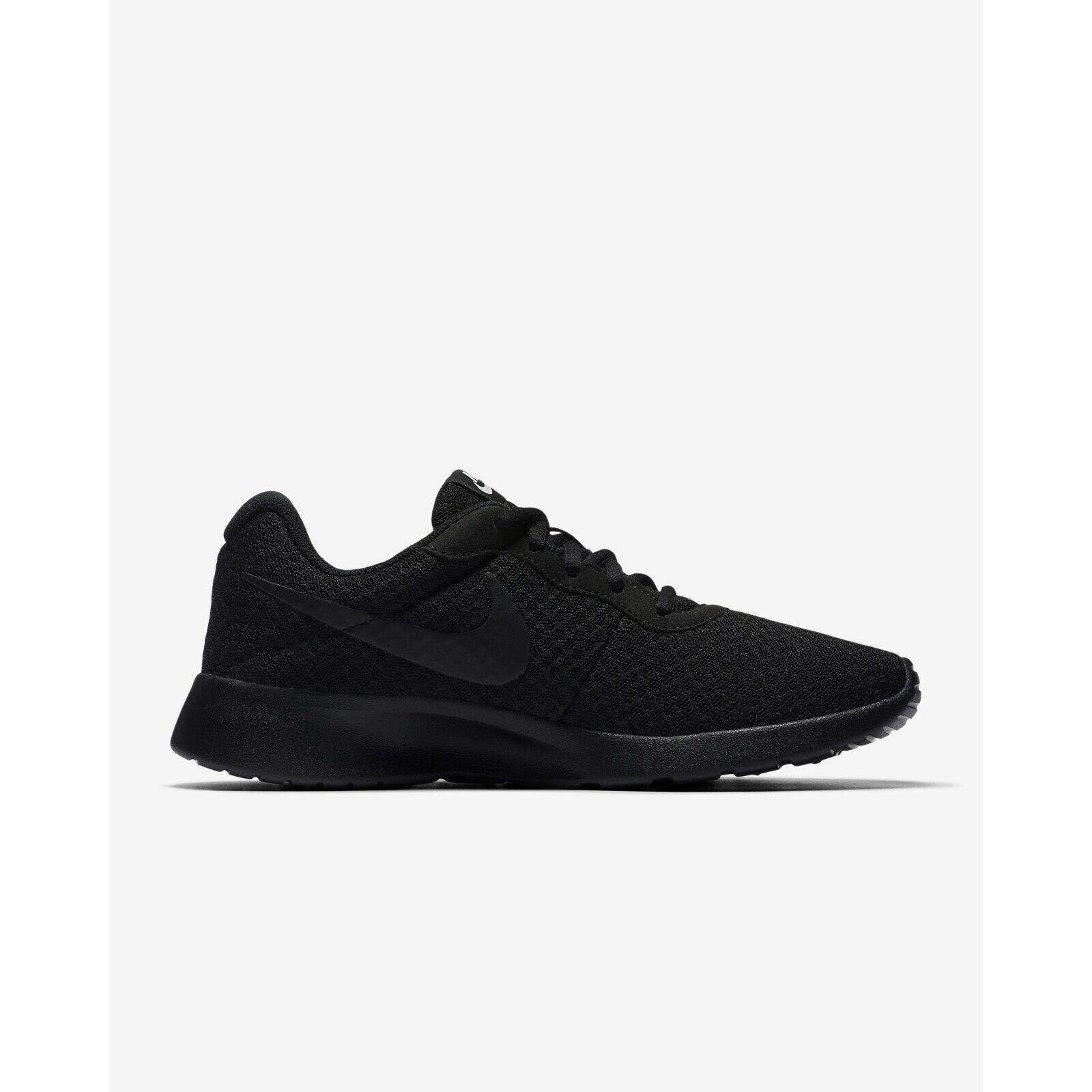 nike women's tanjun running shoes black