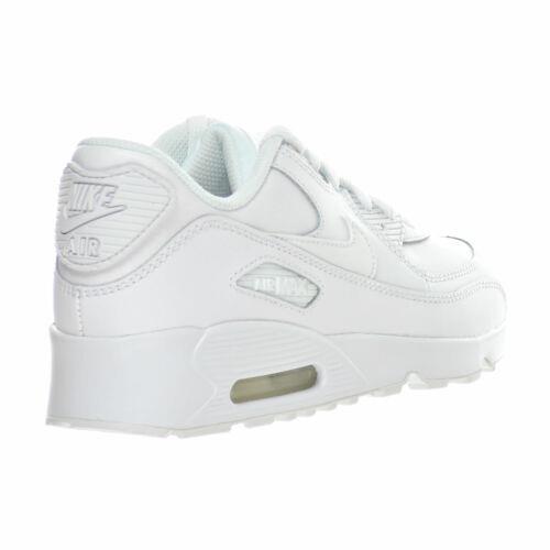 Nike shoes  - White/White 1