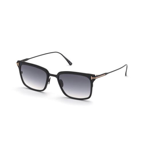 Tom Ford FT 0831/02B Matte Black/gay Men`s Gradient Sunglasses