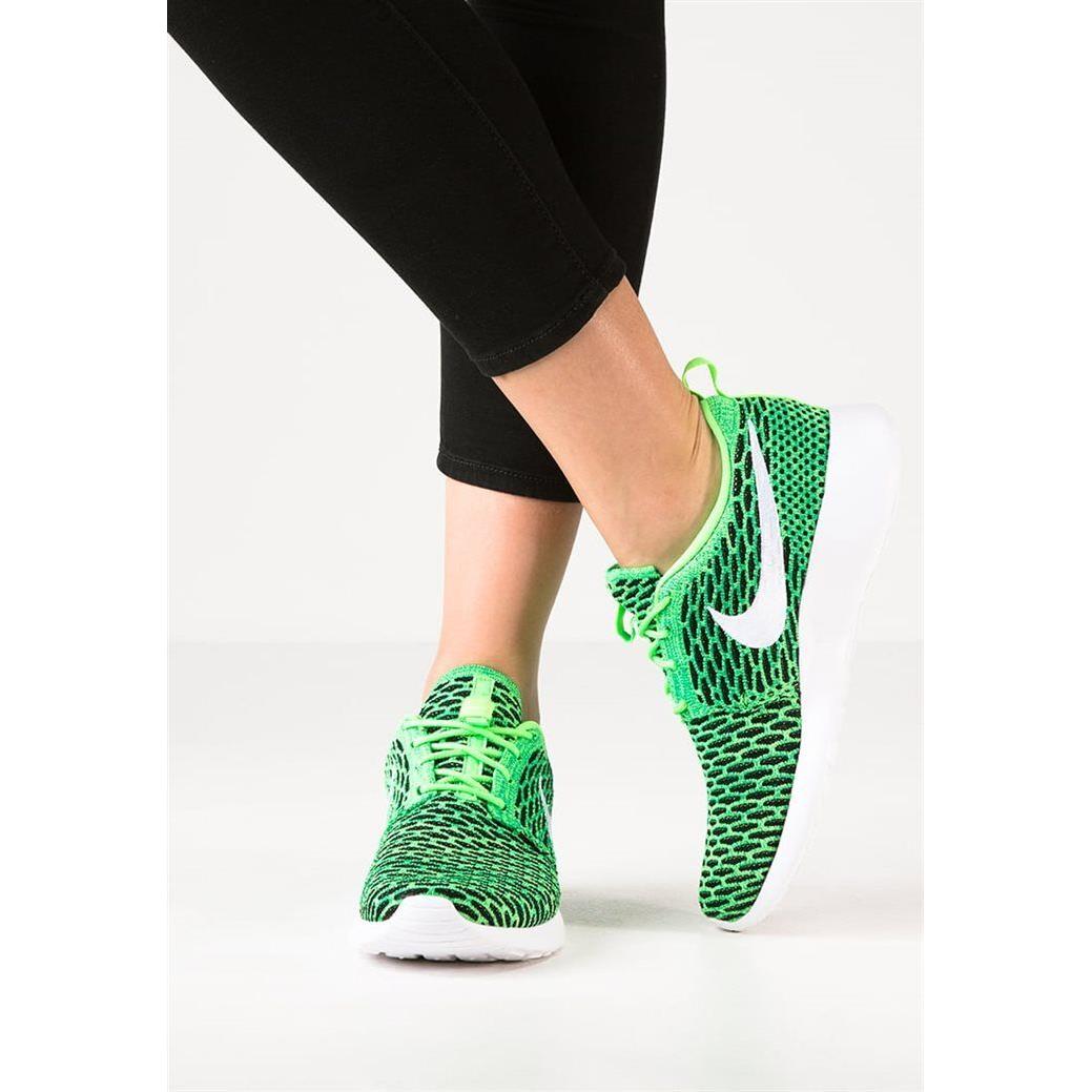 brandy Gran cantidad Extremo Nike Women`s Roshe One Flyknit Running Shoe - Style 704927 | 883212030184 - Nike  shoes | SporTipTop