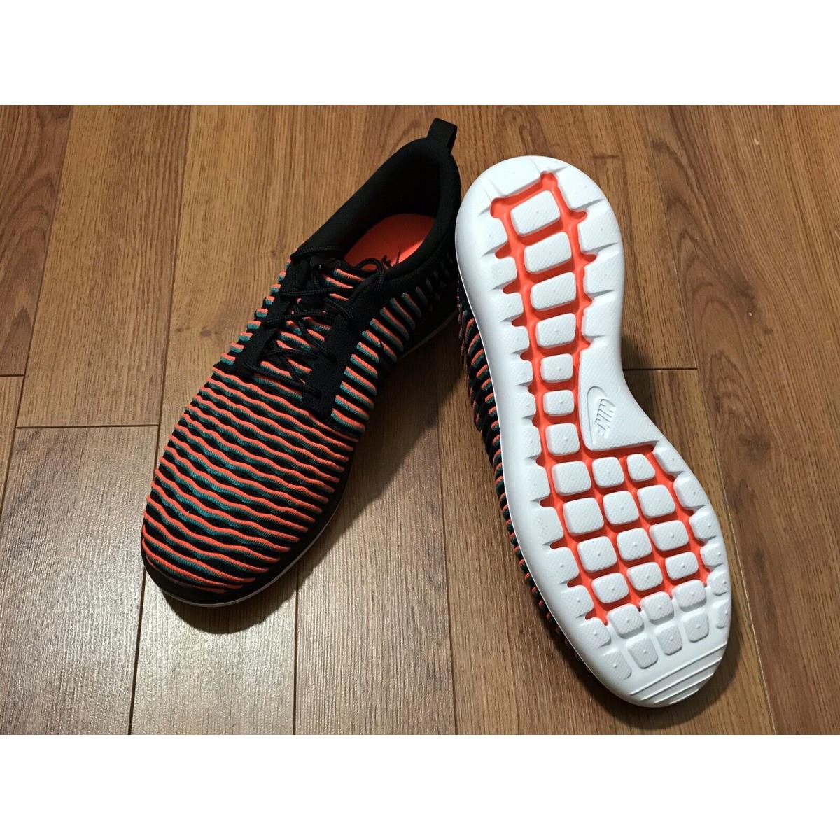 Nike shoes Roshe Two Flyknit - Black, Bright Crimson 9