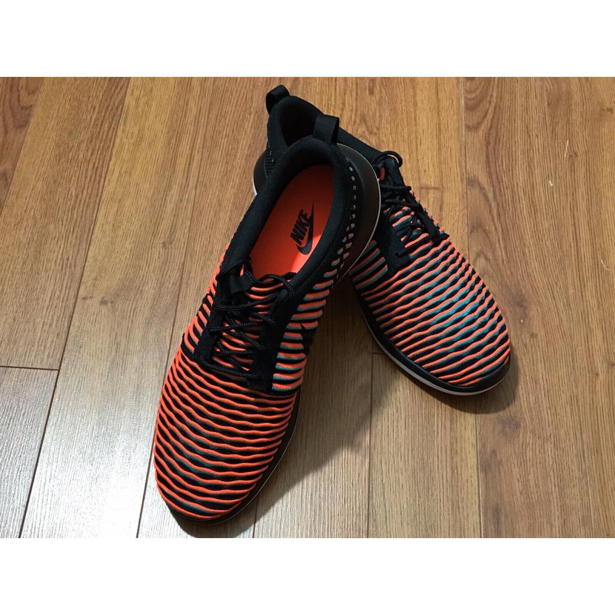 Nike shoes Roshe Two Flyknit - Black, Bright Crimson 4