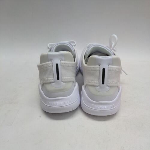 Nike shoes Free - White 4