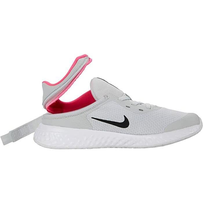 Nike Kids Size 4.5Y Grey Flyease Revolution 5 Running Shoes N1298