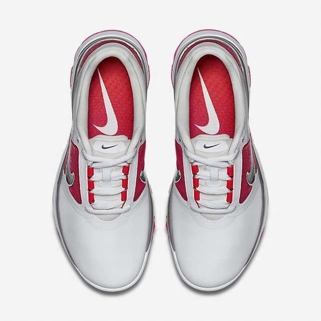 Nike shoes Impact - White / Grey / Vivid Pink 1