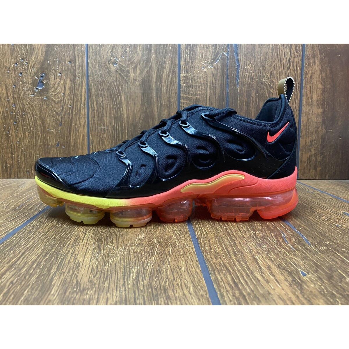 nike air vapormax plus black sunset orange shoes