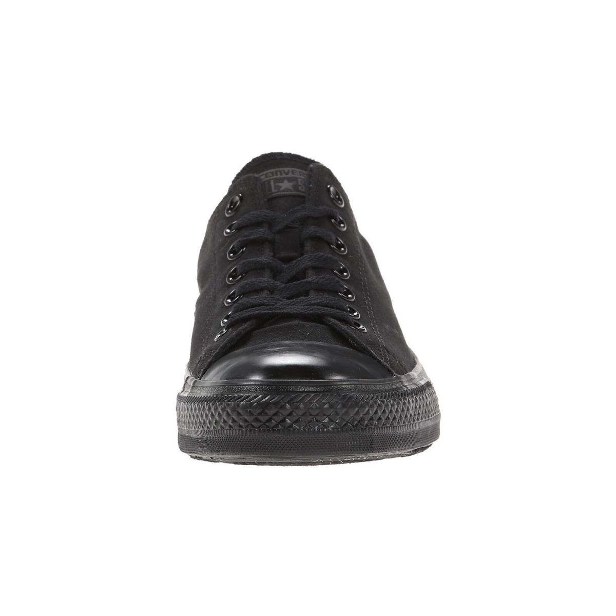 black mono low top converse