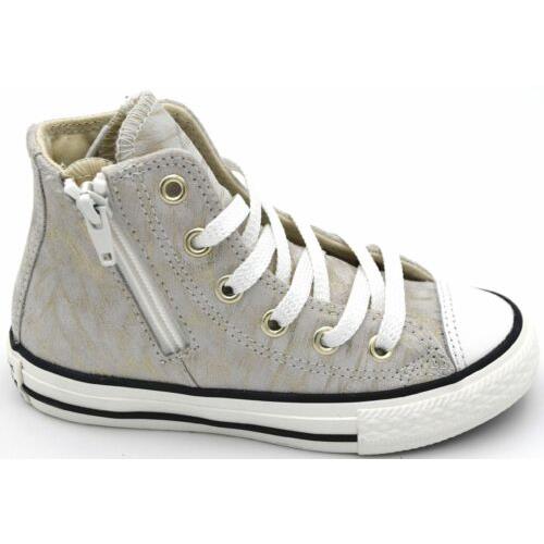 beige converse junior