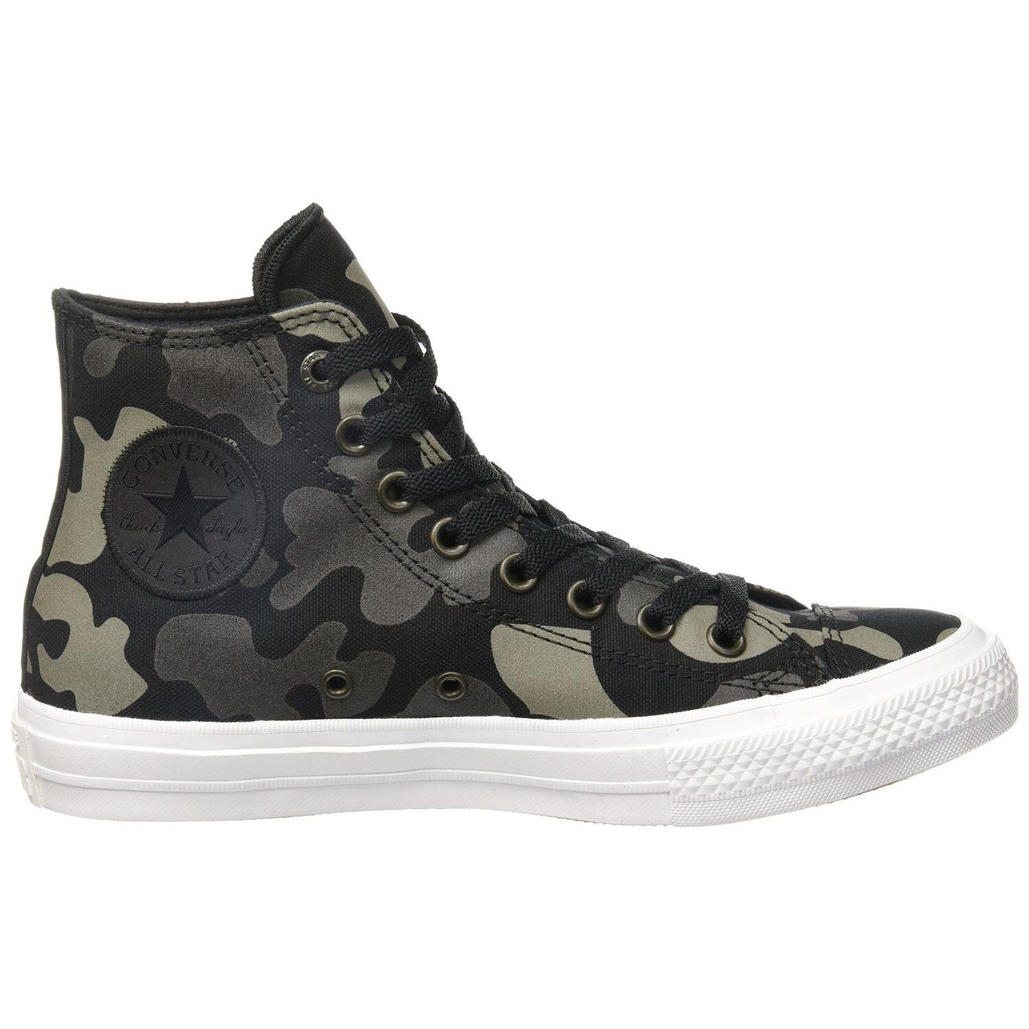 converse white camo