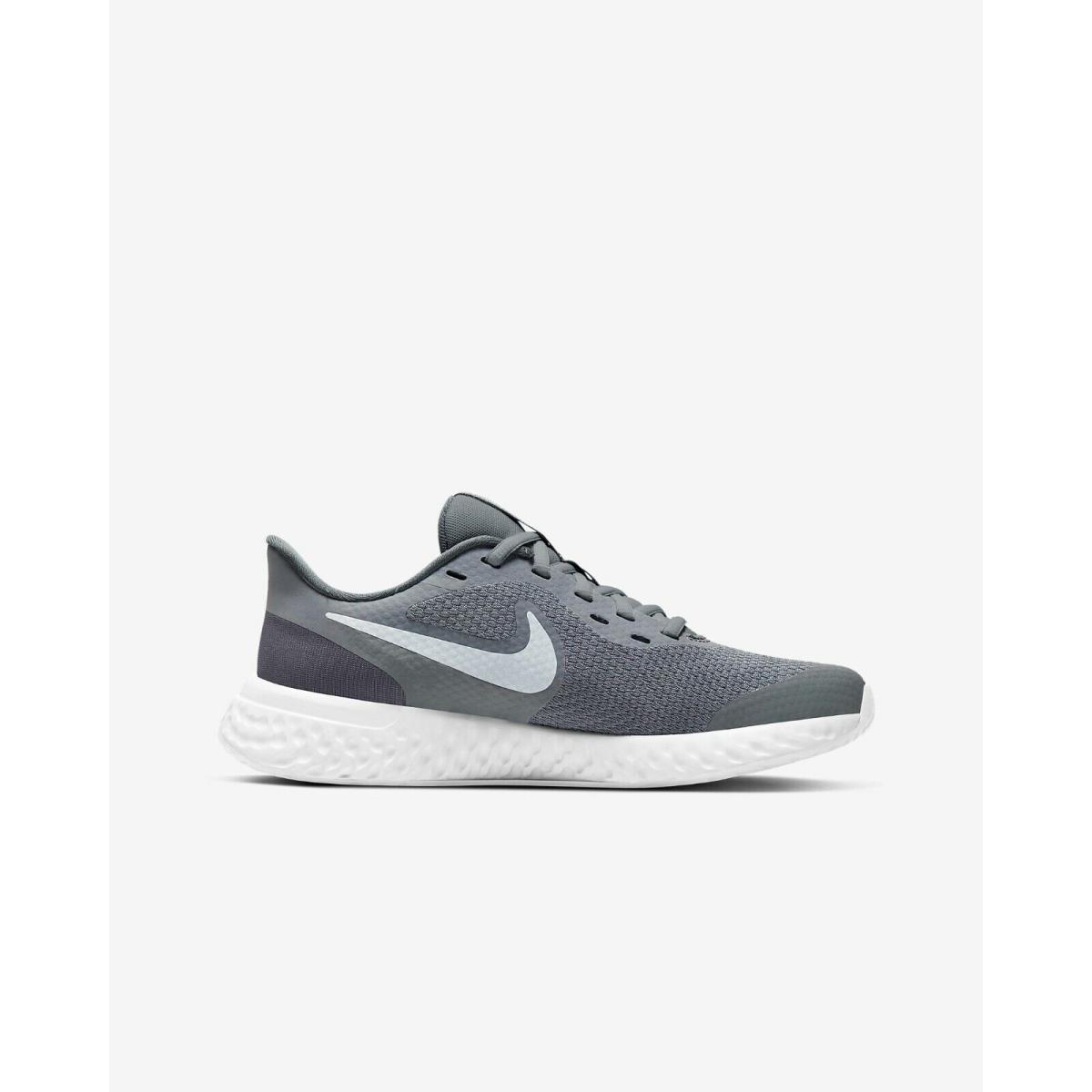 nike revolution 5 cool grey