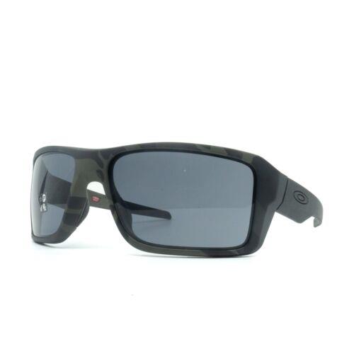 OO9380-11 Mens Oakley Double Edge Sunglasses - Frame: Black, Lens: Gray