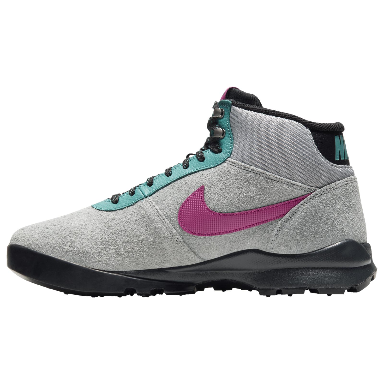 nike boots hoodland