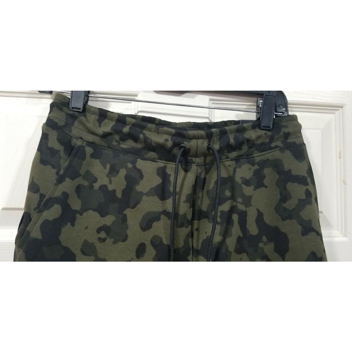 Nike Sportswear Tech Fleece Camo Jogger Pants Mens Size Small CJ5981 222