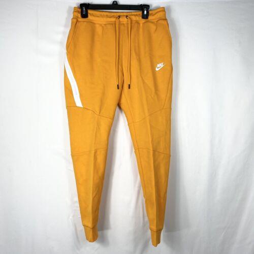 nike kumquat joggers