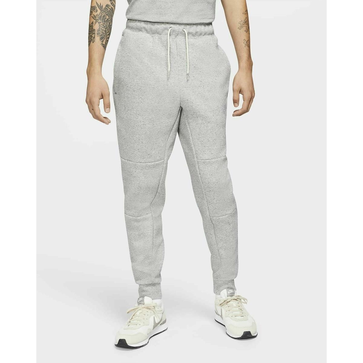 Nike Sportswear Tech Fleece Size L Grind Tapered Joggers Grey DA0400-010