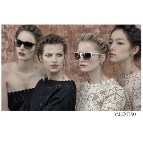 Valentino Rockstuds V677S Dark Havana Studded Plastic Frame Sunglasses Italy