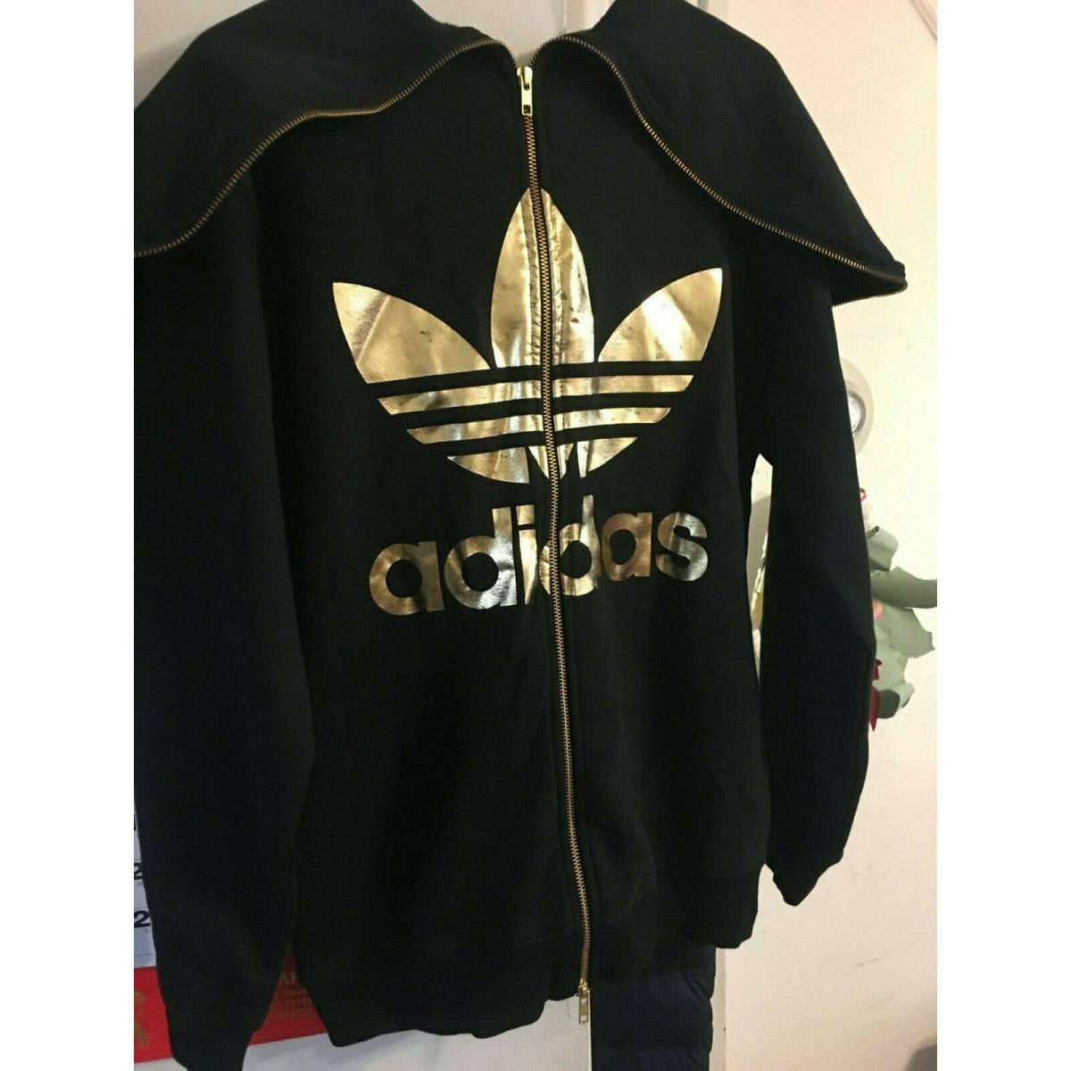 adidas with gold back