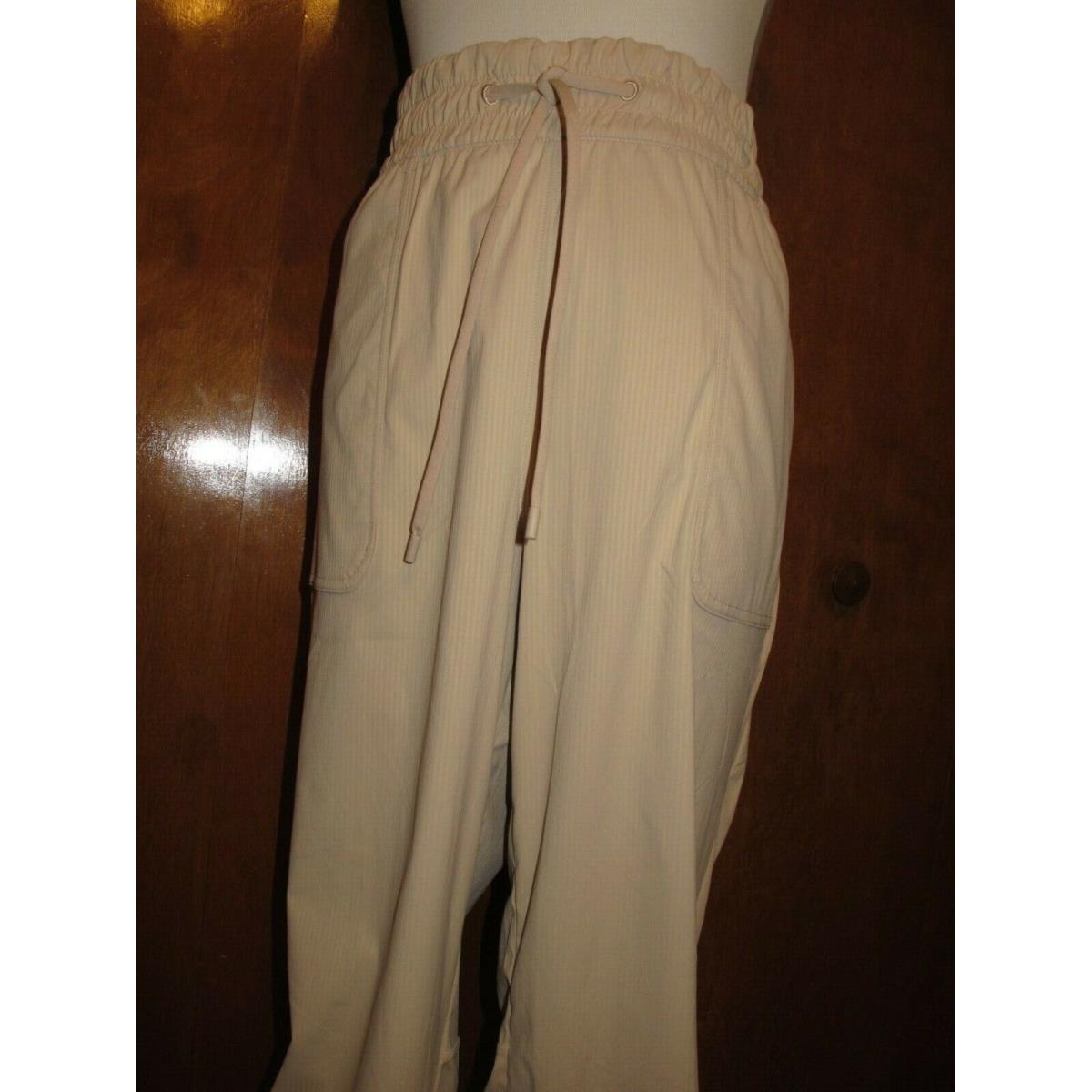 Lululemon Beyond The Studio Lined Joggers Women s Beige Regular